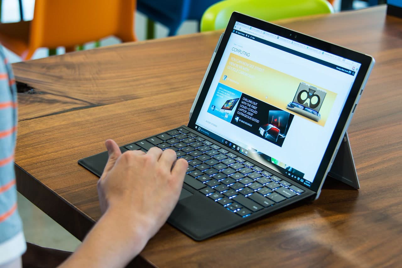Surface Pro 4 er bestilt og det gjør blogging på MC turer til en lek
